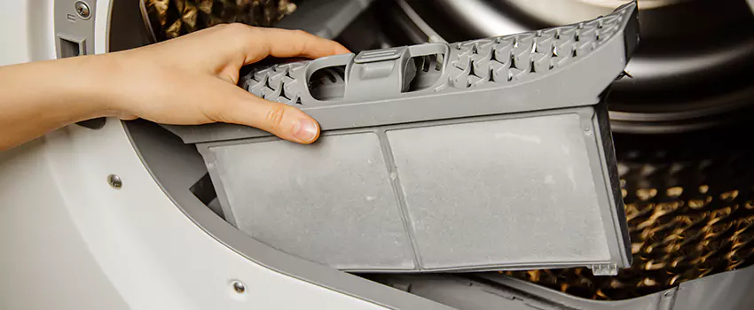 Signs Of A Clogged Dryer Lint Trap in Yankton, South Dakota